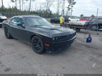  Salvage Dodge Challenger