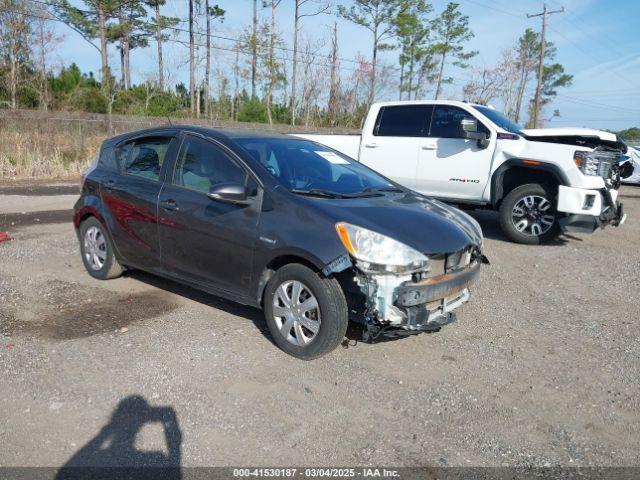  Salvage Toyota Prius c