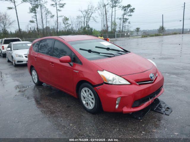  Salvage Toyota Prius v