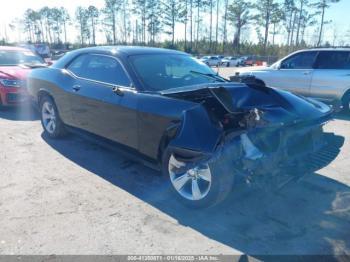  Salvage Dodge Challenger