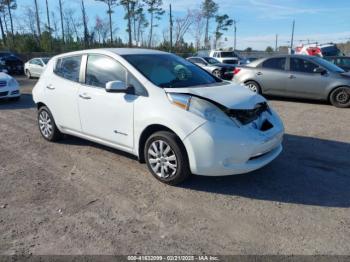  Salvage Nissan LEAF