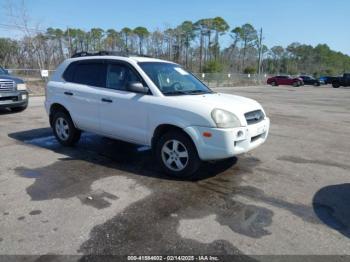  Salvage Hyundai TUCSON