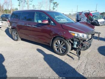  Salvage Kia Sedona