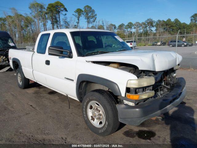  Salvage Chevrolet Silverado 2500