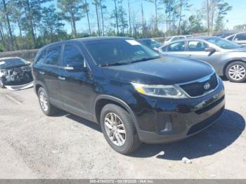  Salvage Kia Sorento