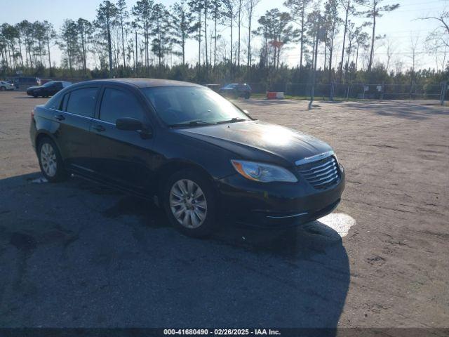  Salvage Chrysler 200