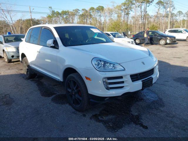  Salvage Porsche Cayenne