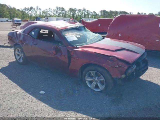  Salvage Dodge Challenger