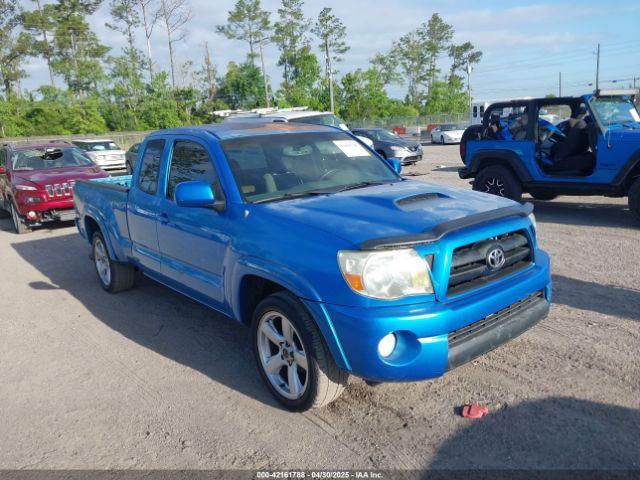  Salvage Toyota Tacoma
