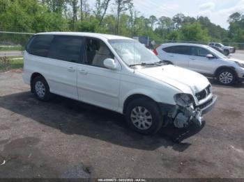  Salvage Kia Sedona
