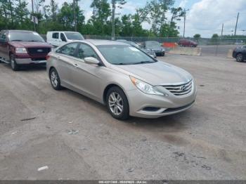  Salvage Hyundai SONATA