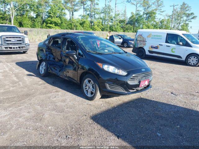  Salvage Ford Fiesta