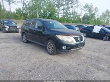  Salvage Nissan Pathfinder