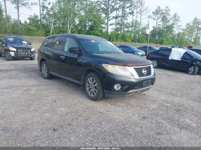  Salvage Nissan Pathfinder