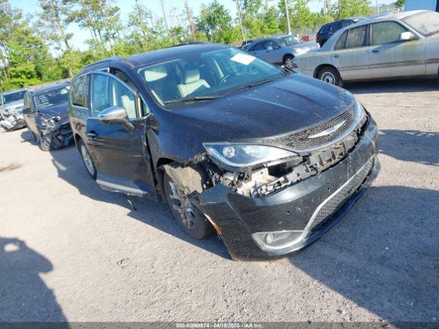  Salvage Chrysler Pacifica
