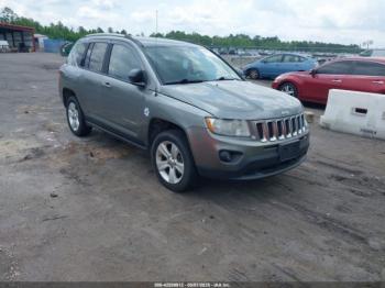 Salvage Jeep Compass