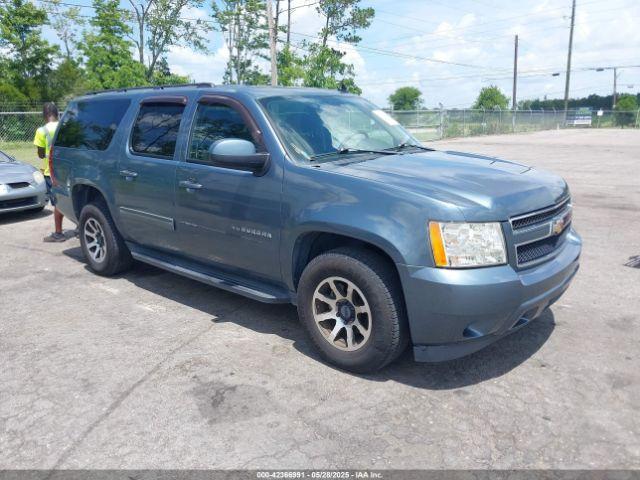  Salvage Chevrolet Suburban 1500
