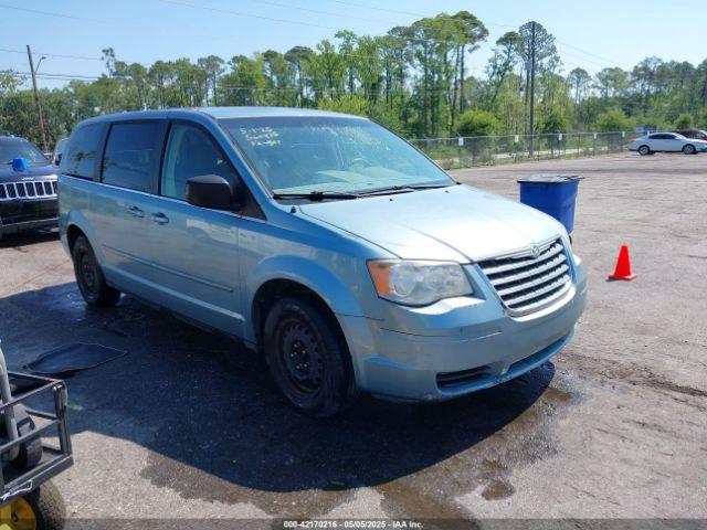 Salvage Chrysler Town & Country