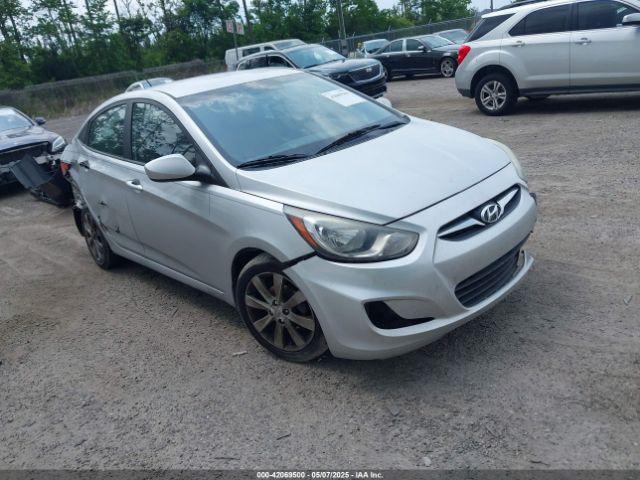  Salvage Hyundai ACCENT