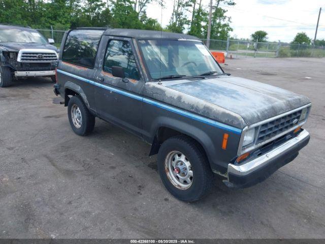  Salvage Ford Bronco