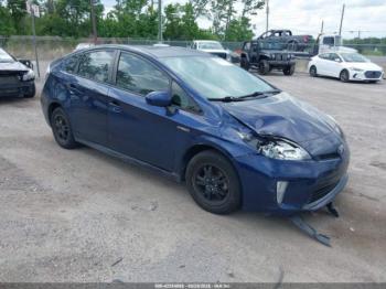  Salvage Toyota Prius