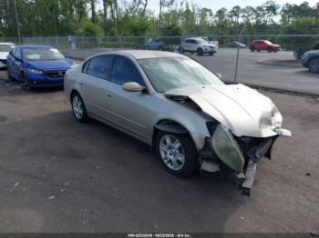  Salvage Nissan Altima