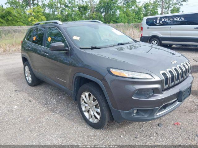  Salvage Jeep Cherokee