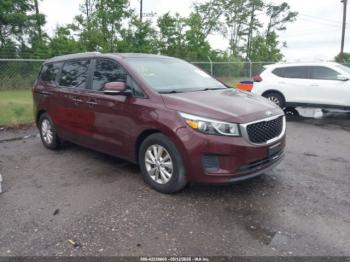  Salvage Kia Sedona