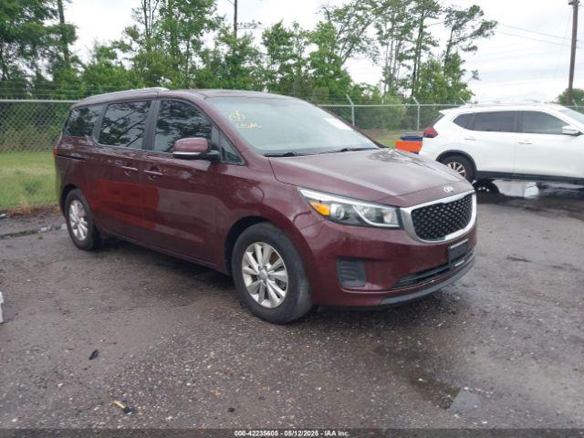  Salvage Kia Sedona