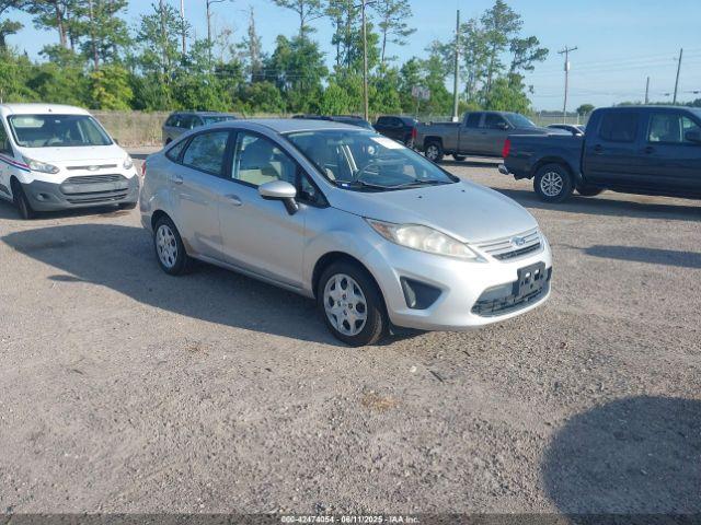  Salvage Ford Fiesta