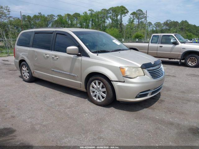  Salvage Chrysler Town & Country