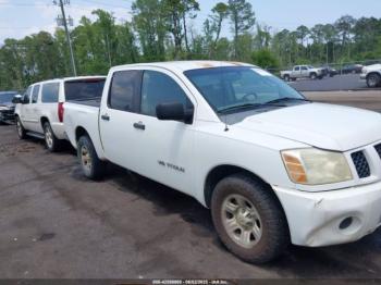  Salvage Nissan Titan