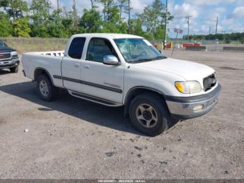  Salvage Toyota Tundra