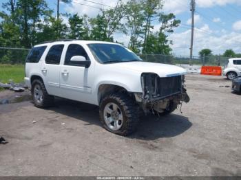  Salvage GMC Yukon
