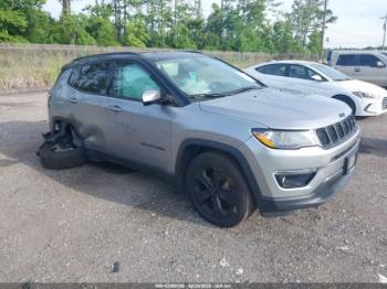 Salvage Jeep Compass