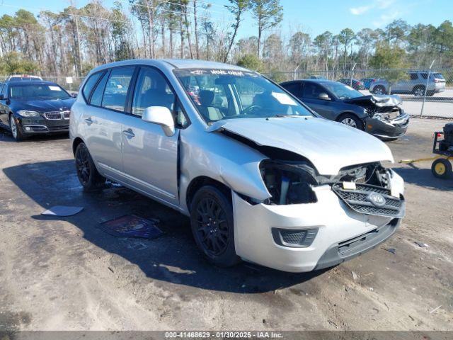  Salvage Kia Rondo
