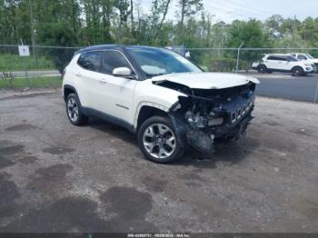  Salvage Jeep Compass