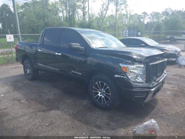  Salvage Nissan Titan