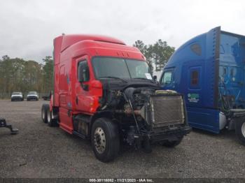  Salvage Freightliner Cascadia 125