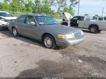  Salvage Ford Crown Victoria