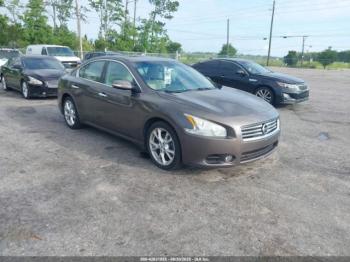 Salvage Nissan Maxima