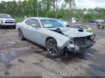  Salvage Dodge Challenger