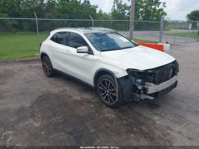  Salvage Mercedes-Benz GLA