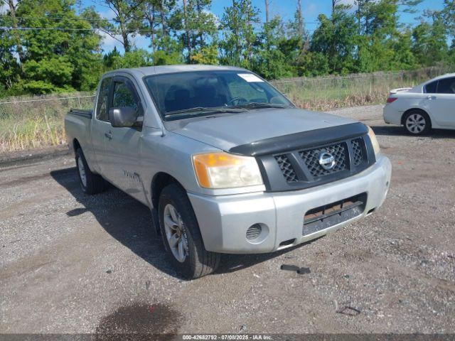  Salvage Nissan Titan