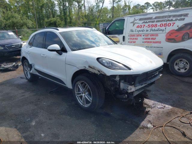  Salvage Porsche Macan