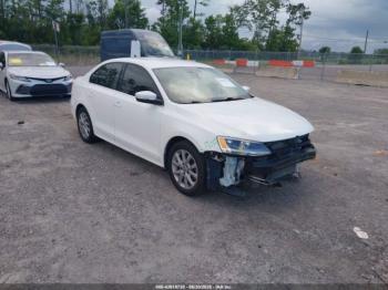  Salvage Volkswagen Jetta