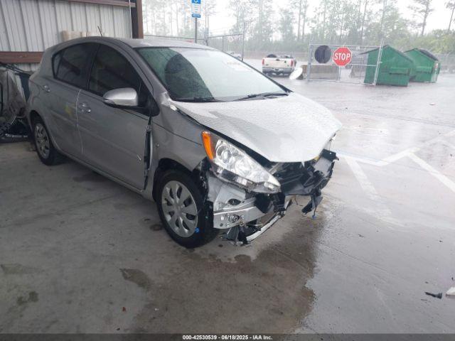  Salvage Toyota Prius c