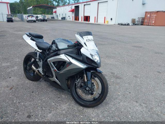  Salvage Suzuki Gsx-r750