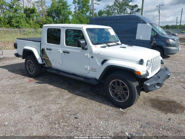  Salvage Jeep Gladiator
