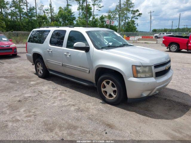  Salvage Chevrolet Suburban 1500